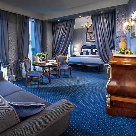 Londra Palace Venezia Εξωτερικό φωτογραφία