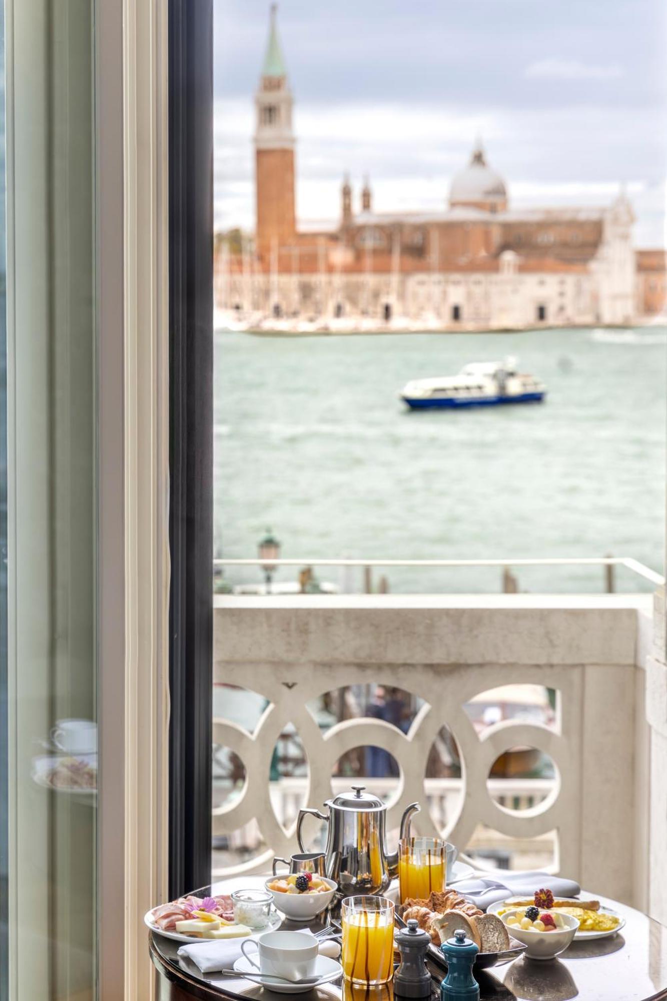 Londra Palace Venezia Εξωτερικό φωτογραφία