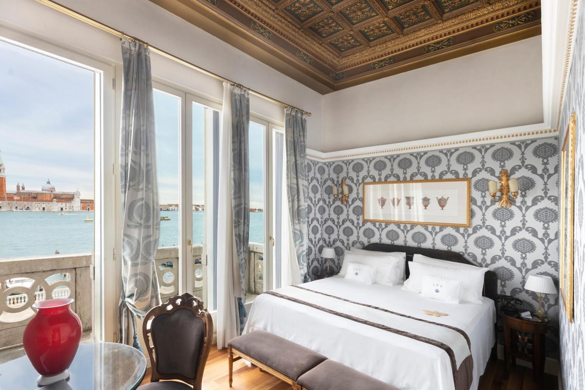Londra Palace Venezia Εξωτερικό φωτογραφία