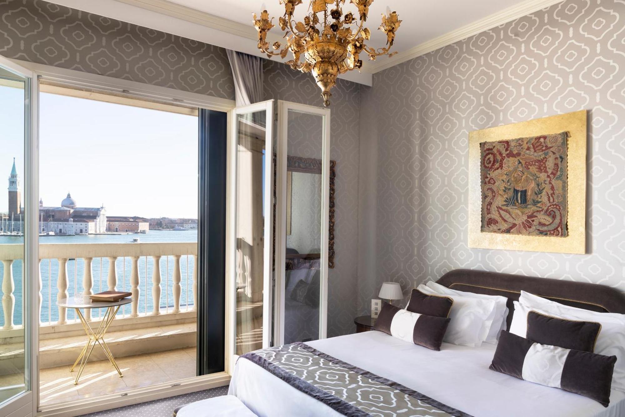 Londra Palace Venezia Εξωτερικό φωτογραφία