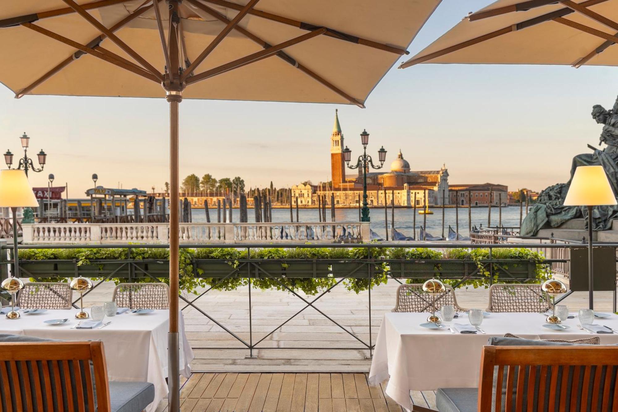 Londra Palace Venezia Εξωτερικό φωτογραφία