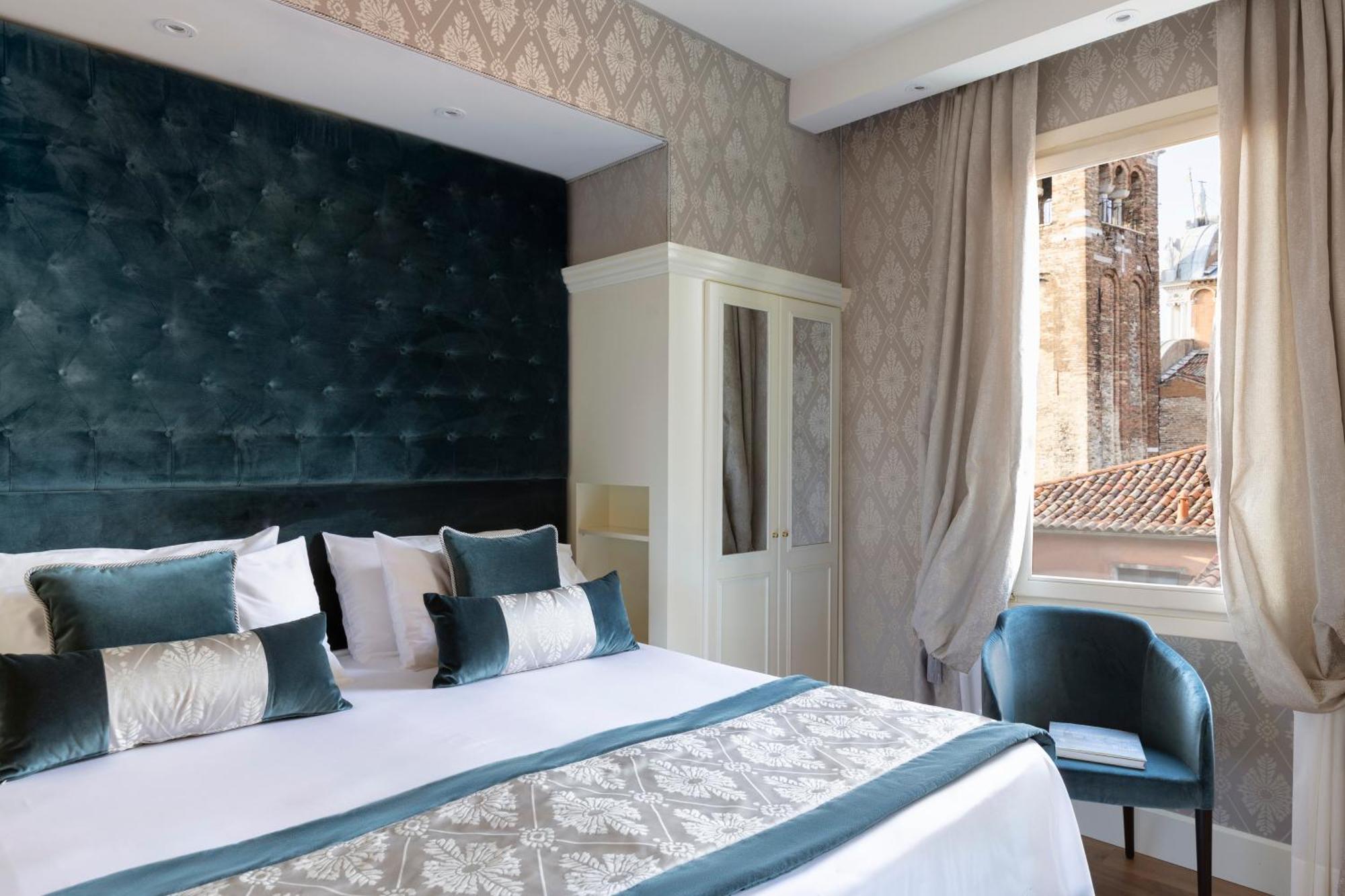 Londra Palace Venezia Εξωτερικό φωτογραφία