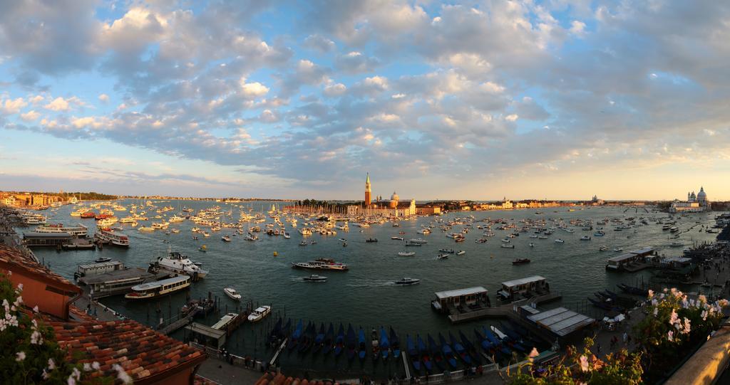 Londra Palace Venezia Εξωτερικό φωτογραφία