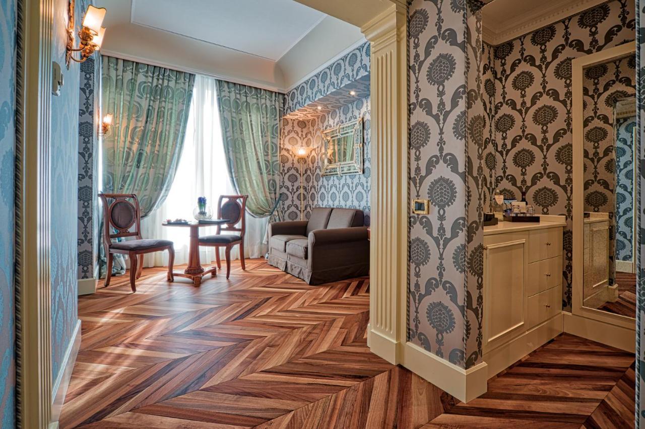 Londra Palace Venezia Εξωτερικό φωτογραφία